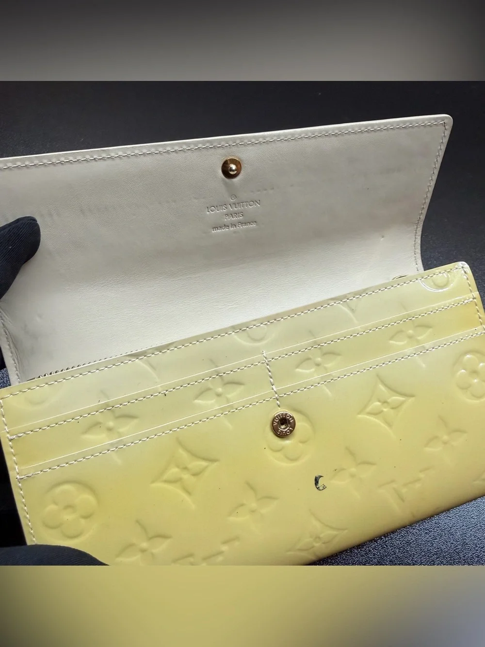 Louis Vuitton Yellow Vernis Sarah Wallet